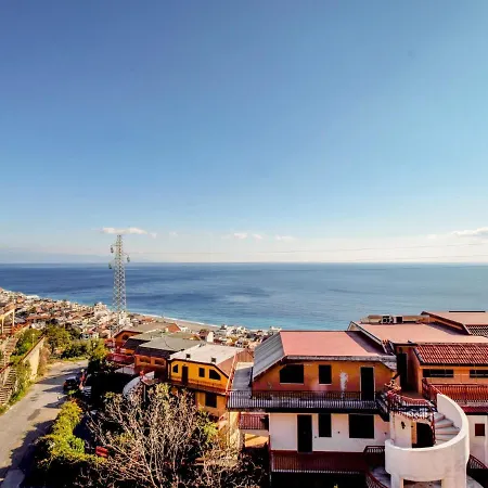 Apartment Il Poggio By Interhome Letojanni